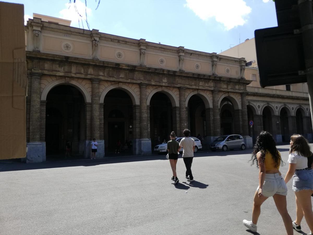Il Posto Giusto Station Rooms Palerme Extérieur photo